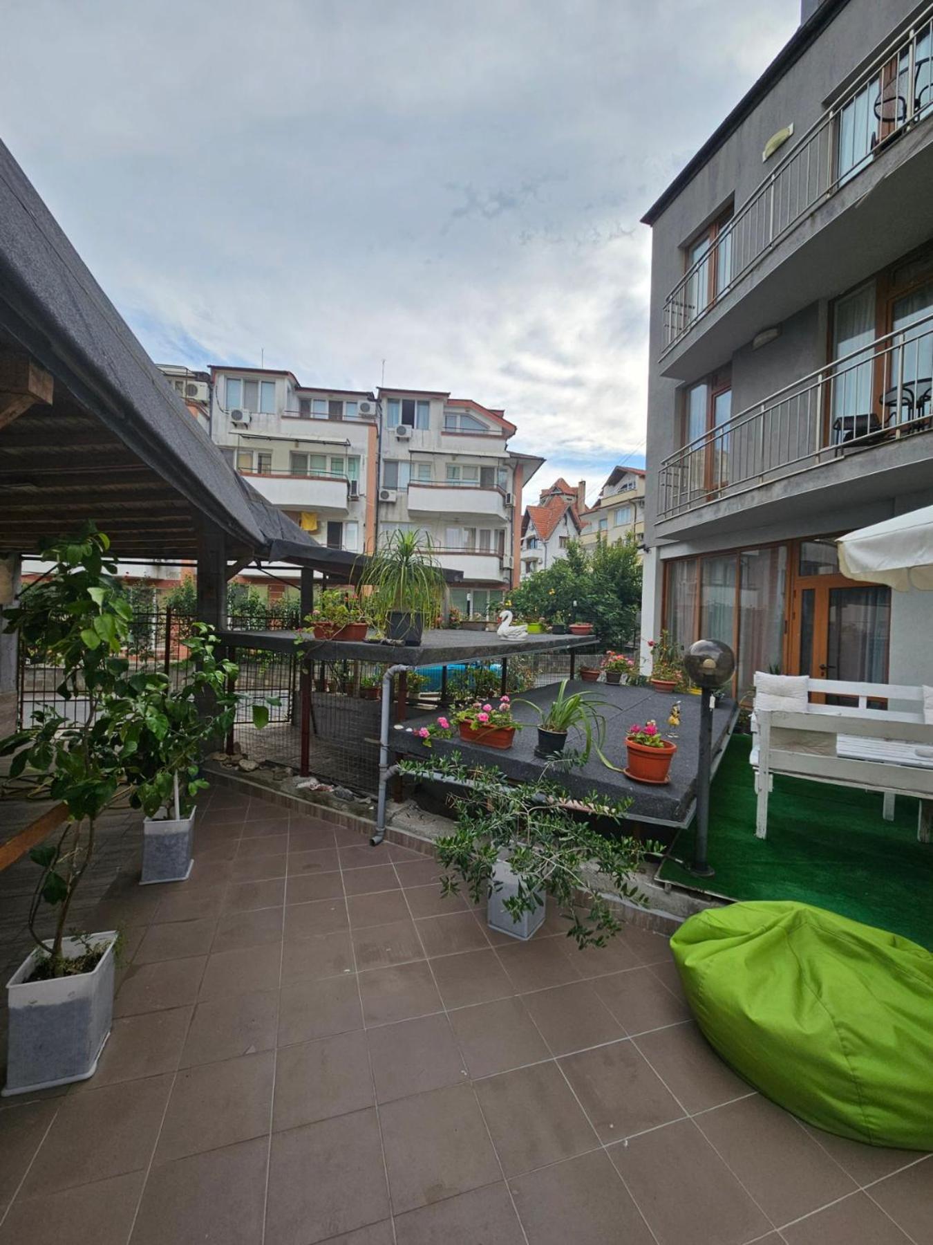 Guest House Petrovi رافدا المظهر الخارجي الصورة